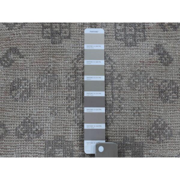 5'1"x7'4" Vintage And Worn Down Distressed Colors Persian Qashqai Distressed Hand Knotted Bohemian Rug  - 54060 - Image 4