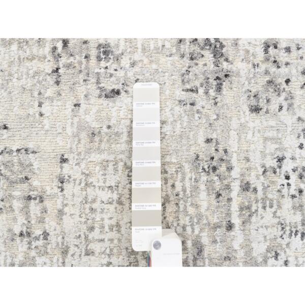 2'5"x8' Hand Knotted Hand Spun Undyed Natural Wool Modern Beige Oriental Runner Rug  - 62915 - Image 5