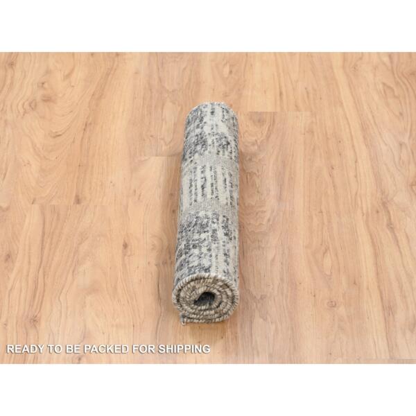 2'1"x3'1" Light Gray Hand Knotted Modern Hand Spun Undyed Natural Wool Mat Oriental Rug  - 64237 - Image 7