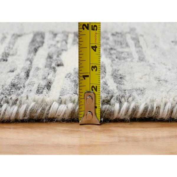 2'1"x3'1" Light Gray Hand Knotted Modern Hand Spun Undyed Natural Wool Mat Oriental Rug  - 64237 - Image 8