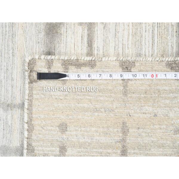 2'1"x3'1" Ivory Hand Spun Undyed Natural Wool Hand Knotted Modern Design Mat Oriental Rug  - 64238 - Image 9