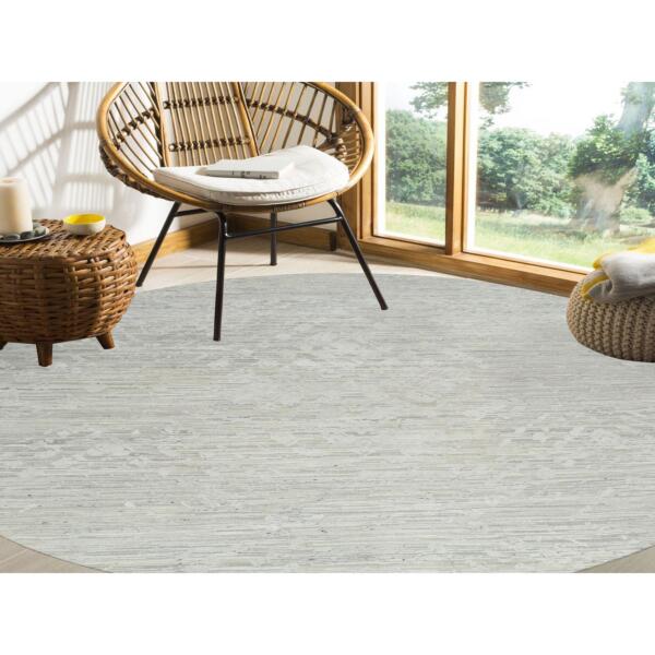 13'8"x13'8" Light Gray, Hand Spun Undyed Natural Wool, Hand Knotted, Modern Design, Round Oriental Rug  - 64698 - Image 3