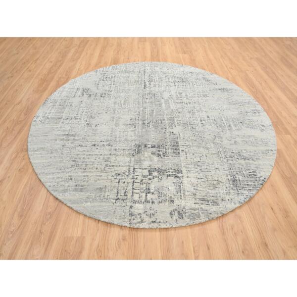 7'10"x7'10" Light Gray, Hand Spun Undyed Natural Wool, Hand Knotted, Modern Design, Round Oriental Rug  - 64700 - Image 4