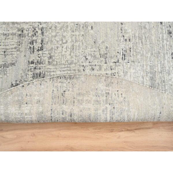 7'10"x7'10" Light Gray, Hand Spun Undyed Natural Wool, Hand Knotted, Modern Design, Round Oriental Rug  - 64700 - Image 6