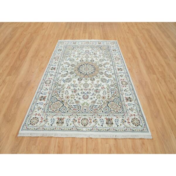 5'10"x9'1" Ivory, Hand Knotted Nain with Center Medallion Flower Design, 250 KPSI 100% Wool, Oriental Rug  - 65285 - Image 3