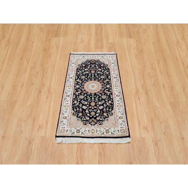 2'4"x4'9" Midnight Blue, Nain with Center Medallion Flower Design, 250 KPSI, Hand Knotted, Natural Wool, Oriental Rug  - 65377 - Image 3