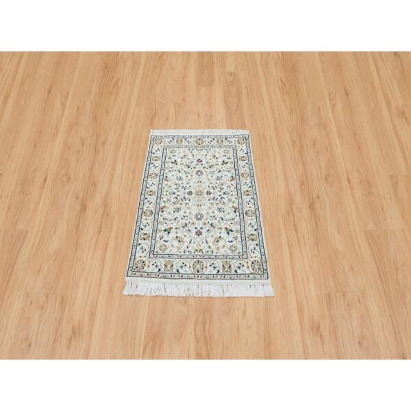 2'1"x3'1" Ivory, Nain with All Over Flower Design 250 KPSI, Extra Soft Wool Hand Knotted, Mat Oriental Rug  - 65399 - Image 3