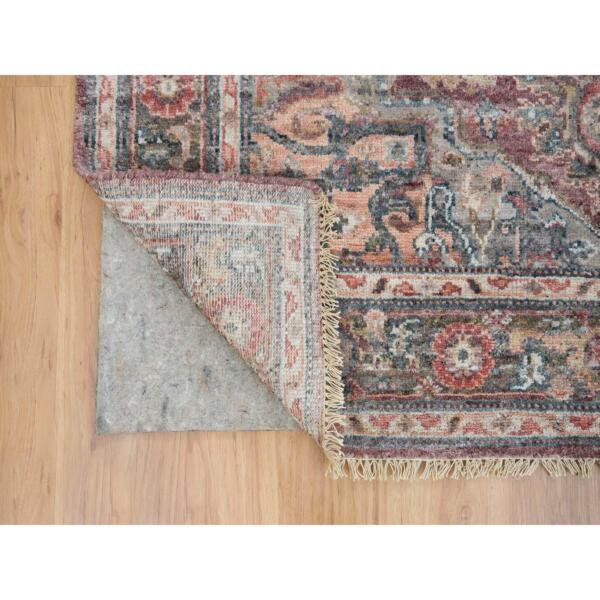 5'1"x7' Light Burgundy, Hand Knotted, Heriz Revival, Extra Soft Wool, Plush and Lush Soft Pile, Oriental Rug   - 65613 - Image 4