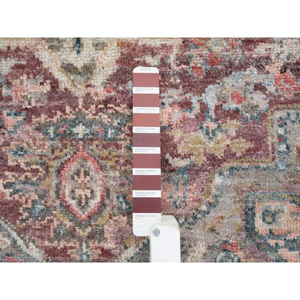 5'1"x7' Light Burgundy, Hand Knotted, Heriz Revival, Extra Soft Wool, Plush and Lush Soft Pile, Oriental Rug   - 65613 - Image 5