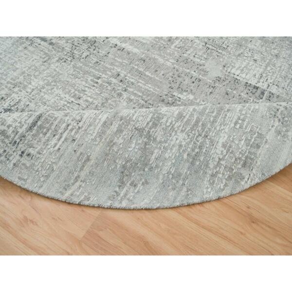 8'1"x8'1" Light Gray, Hand Spun Undyed Natural Wool, Modern Design, Hand Knotted, Round Oriental Rug  - 65647 - Image 7