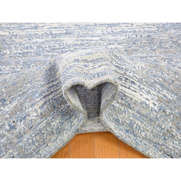 7'10"x10' Wool and Pure Silk Denim Blue Horizontal Ombre Design Hand Knotted Oriental Rug  - 66973 - Image 6