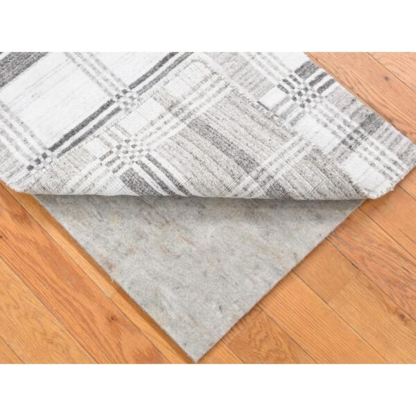 2'x3' Ivory-Gray, Hand Loomed, Modern, Plaid Design, 100% Wool, Mat Oriental Rug  - 80371 - Image 3