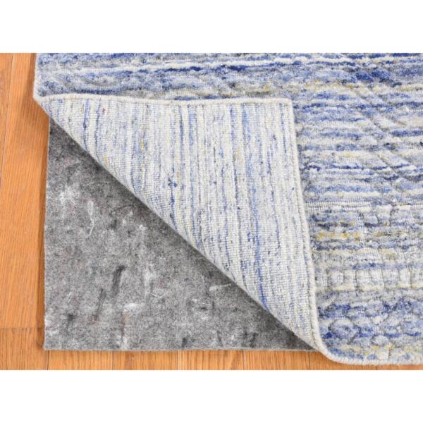 2'x2' Hand Loomed, Textured Wool, Modern Design, Hi and Lo with Multiple Colors, Fragment Sample, Oriental Rug  - 80407 - Image 3