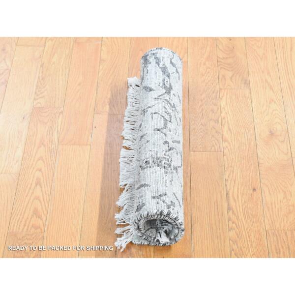 2'x2' Cloud Gray, 100% Wool Hand Knotted, Modern Design Undyed Natural Wool, Square Sample Oriental Rug  - 80609 - Image 5