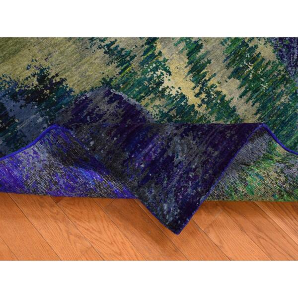 5'x7' Indigo Blue, Hand Knotted, Multicolored, Sari Silk, Abstract Design, Oriental Rug  - 80853 - Image 4