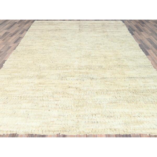 10'1"x14'1" Beige, Undyed Natural Wool Hand Knotted, Shaggy Moroccan Exotic Texture, Oriental Rug  - 82565 - Image 4