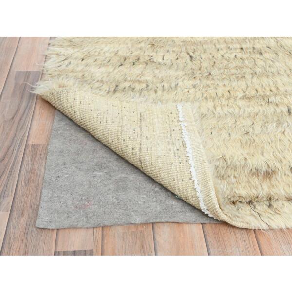 10'1"x14'1" Beige, Undyed Natural Wool Hand Knotted, Shaggy Moroccan Exotic Texture, Oriental Rug  - 82565 - Image 6