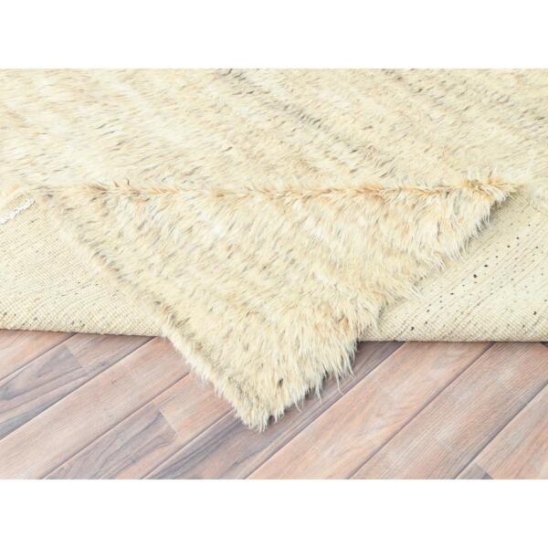 10'1"x14'1" Beige, Undyed Natural Wool Hand Knotted, Shaggy Moroccan Exotic Texture, Oriental Rug  - 82565 - Image 8