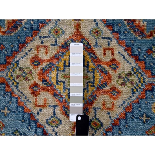 6'x8'10" Light Blue, Shiraz Design with Serrated Medallions Supple Collection, Natural Wool Hand Knotted, Oriental Rug  - 84004 - Image 5