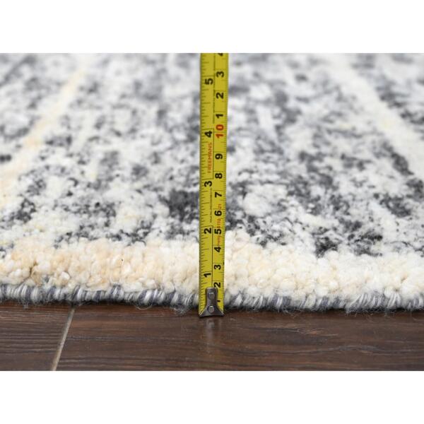 8'x8' Salt and Pepper, Modern Striae Design Thick and Plush, Organic Undyed Wool Hand Knotted, Round Oriental Rug  - 84214 - Image 8